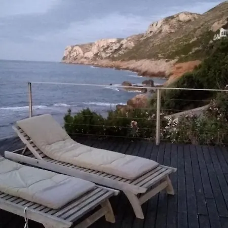 Bed And Breakfast On The Beach 2 *