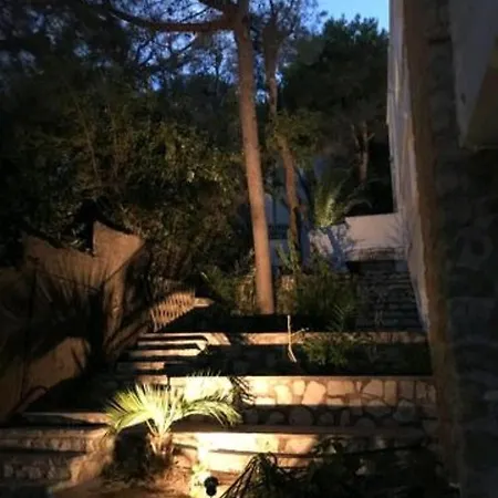 Bed And Breakfast On The Beach 2 * Denia