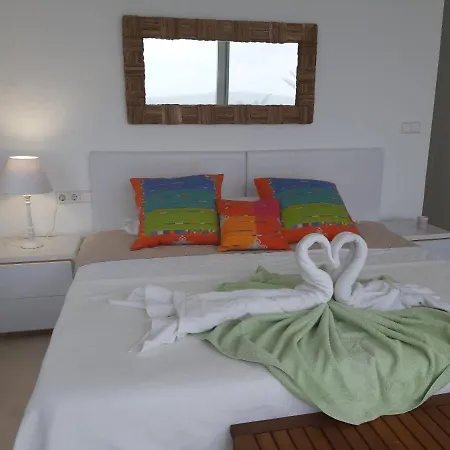 Bed And Breakfast On The Beach 2 Bed & Breakfast Denia